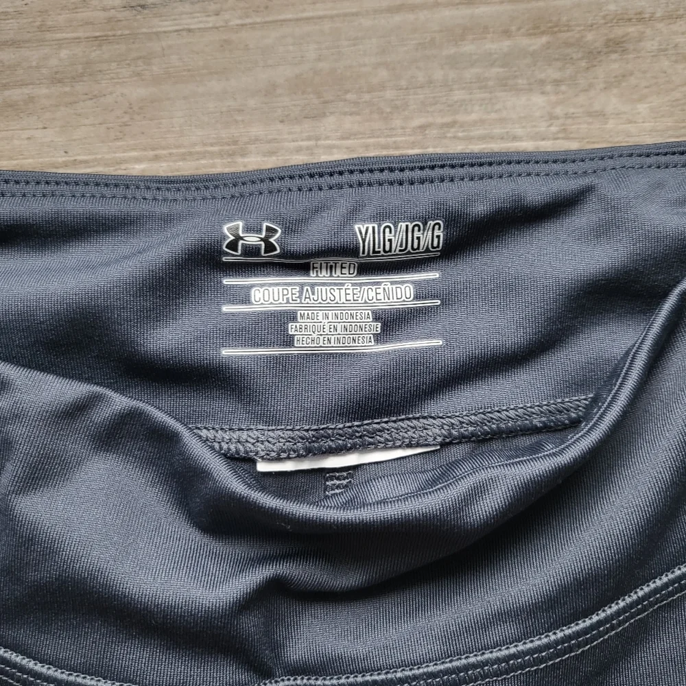 Grey under Armour legging - Picture 3 of 5